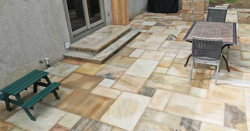 natural stone pattern flag patio